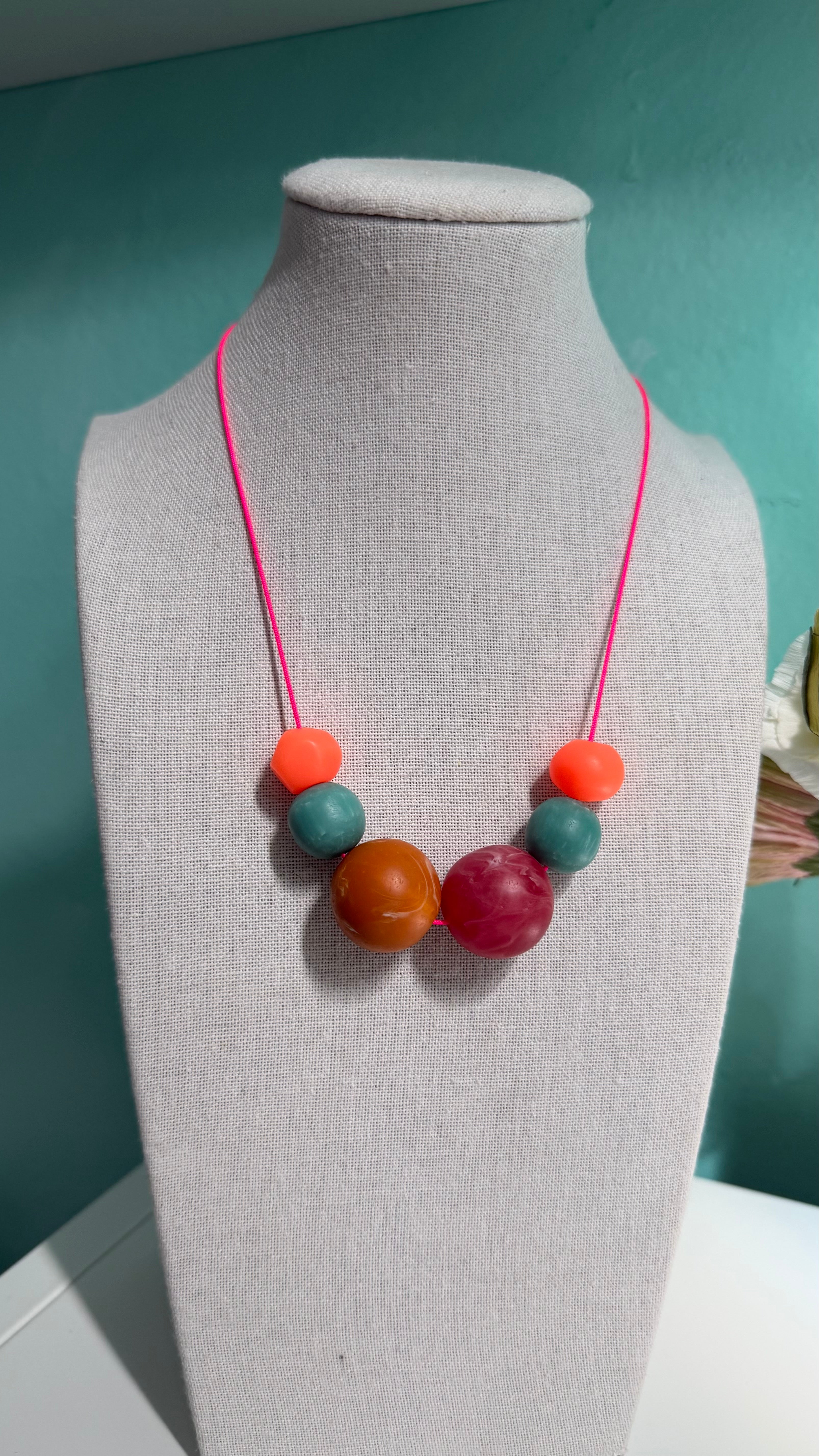Bolines Colorful